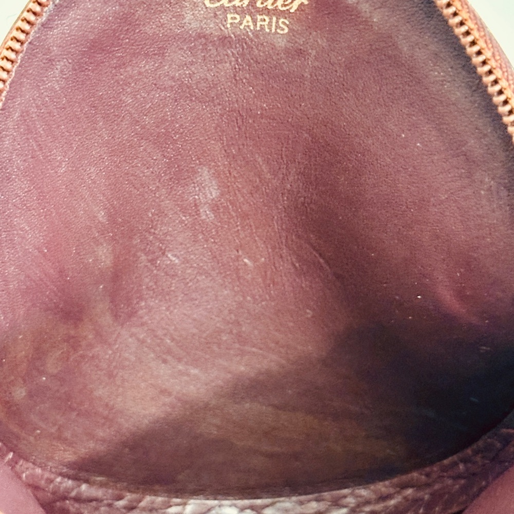 Elegant Cartier Burgundy Leather Coin Purse - Picture 7 of 10
